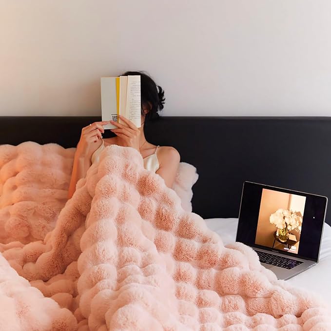 UKELER Large Fluffy Bed Blankets Throws Cozy Shaggy Faux Fur Blanket Soft Plush Thick Throw Blanket for Bed, Couch, Sofa, Office, Camping 60''x80'' Pink