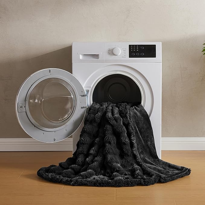 JELLYMONI Faux Fur Throw Blanket, Black Fuzzy Cozy Plush Bubble Bed Blanket, Thick and Warm King (108" x 90")